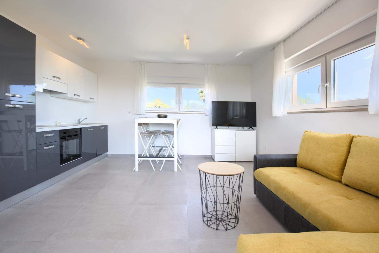 Apartment Harmony - *