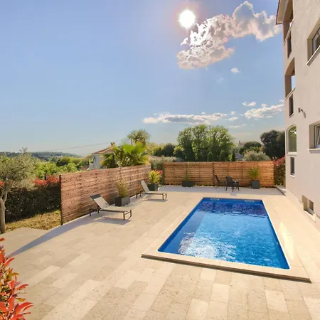 Villa Harmony - Apartments Banjole Exterior photo